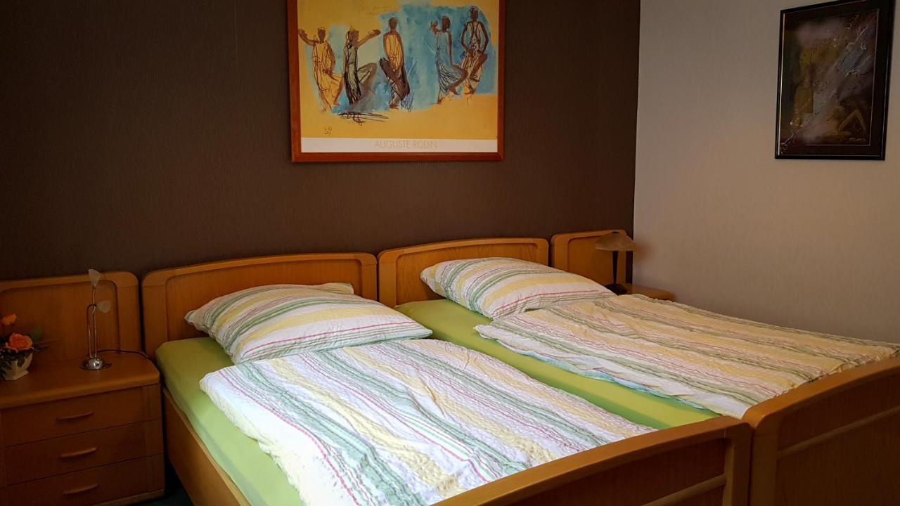 Ferienwohnung Reuscher, Trier-Newel Extérieur photo